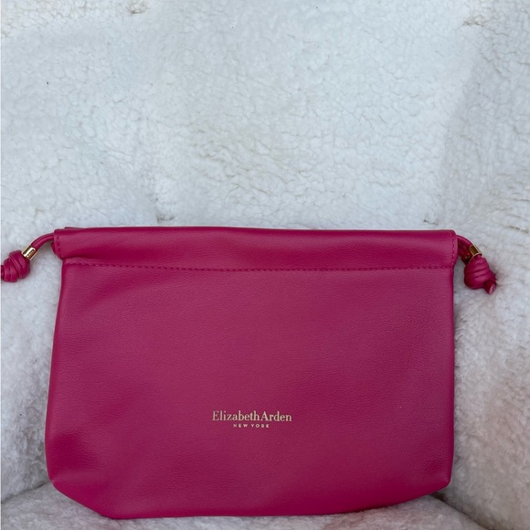 Elizabeth Arden Handbags - Elizabeth Arden Pink Women's Small Bag NewYork Party Cosmetic Bag